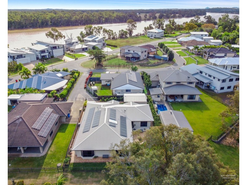 6 Sandys Place, Kawana QLD 4701