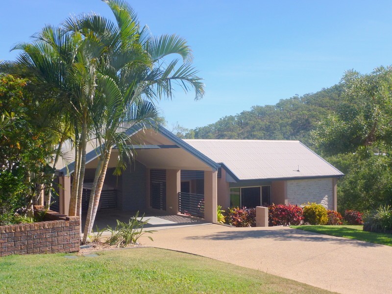 19 Berkelman Street, Frenchville QLD 4701