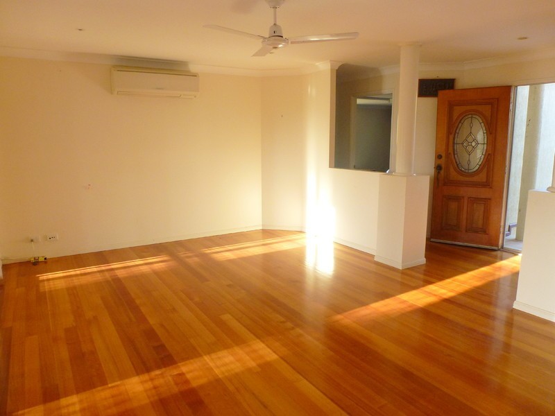58 Fons Drive, Glendale QLD 4711
