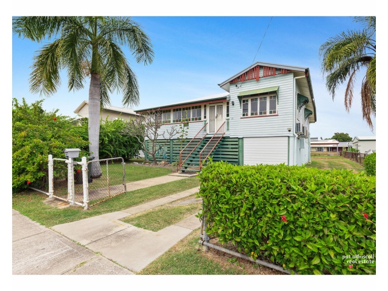 17 Main Street, Park Avenue QLD 4701