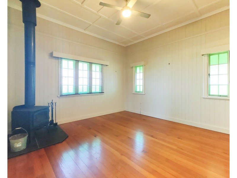 127 Rundle Street, Wandal QLD 4700