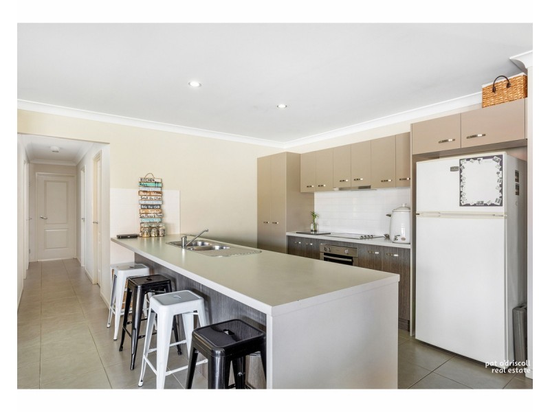 8 Hedgerose Way, Parkhurst QLD 4702