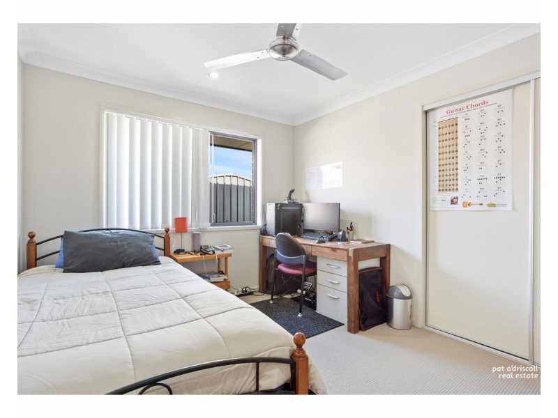 8 Hedgerose Way, Parkhurst QLD 4702