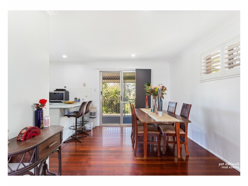5 Bates Street, Park Avenue QLD 4701