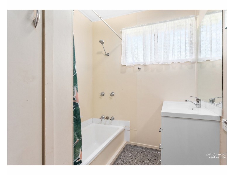 241 Sunner Street, Koongal QLD 4701