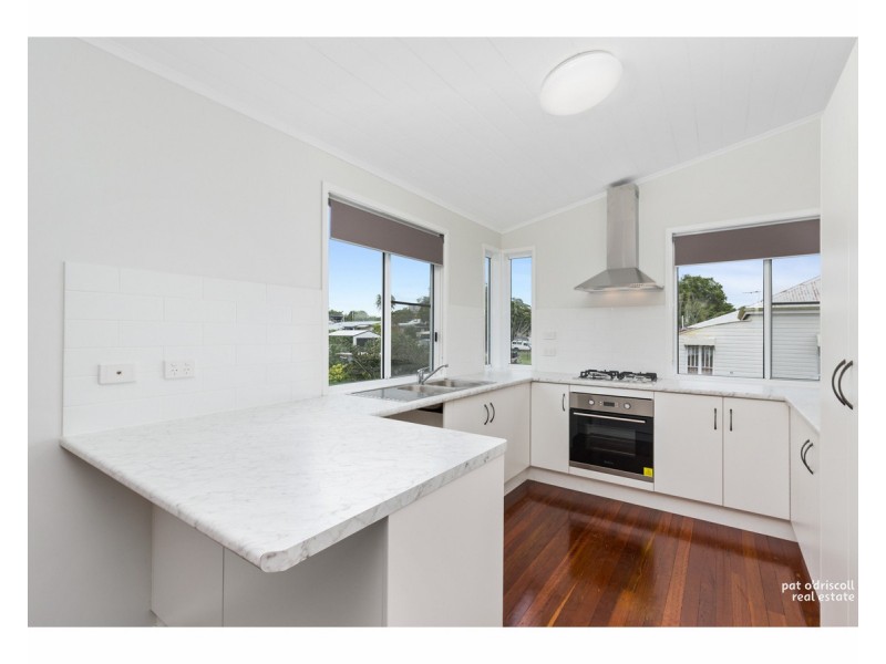 12 Arnold Street, Allenstown QLD 4700