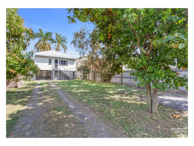 285 East Street, Depot Hill QLD 4700