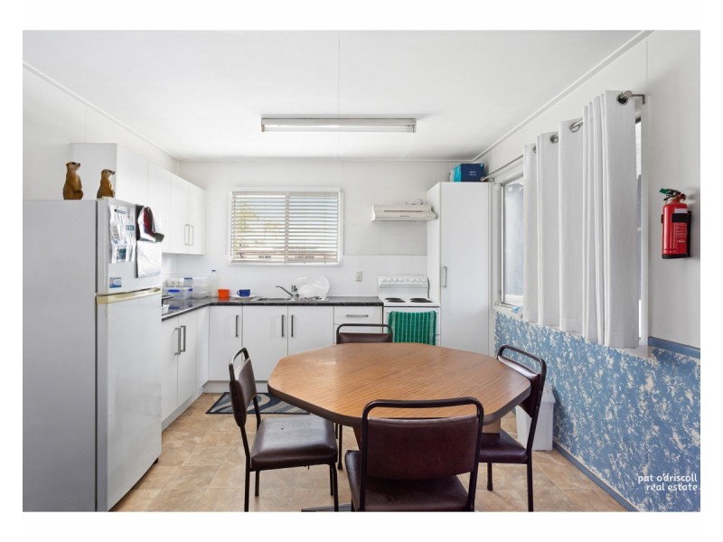 125 Menzies Street, Park Avenue QLD 4701