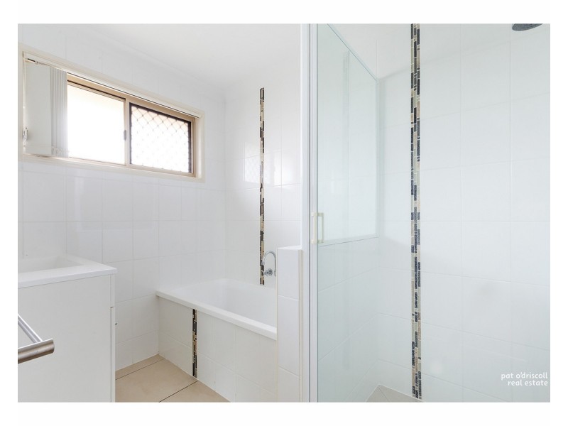 12 Violet Drive, Gracemere QLD 4702