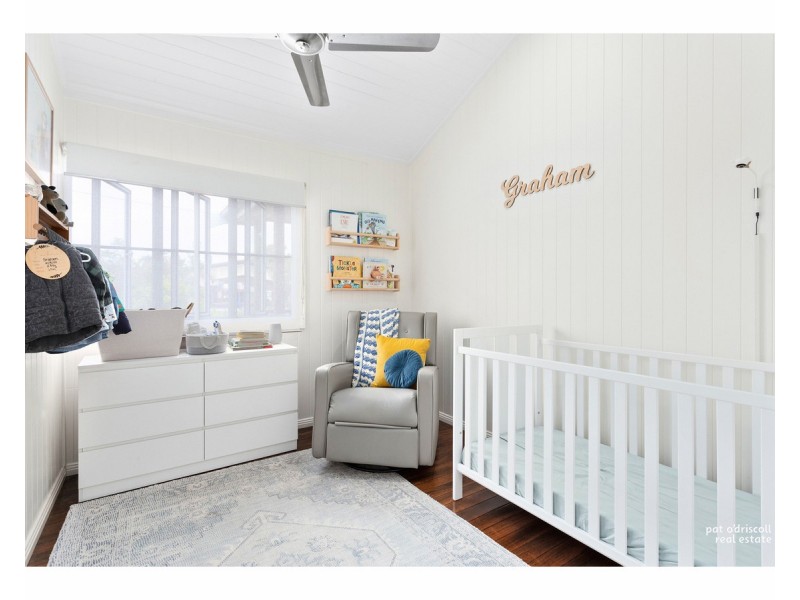 10 Ward Street, The Range QLD 4700