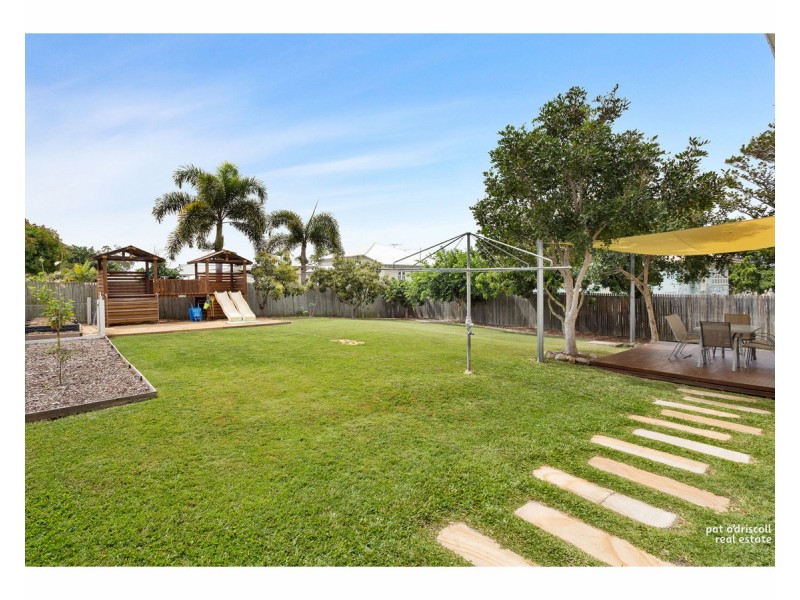 10 Ward Street, The Range QLD 4700