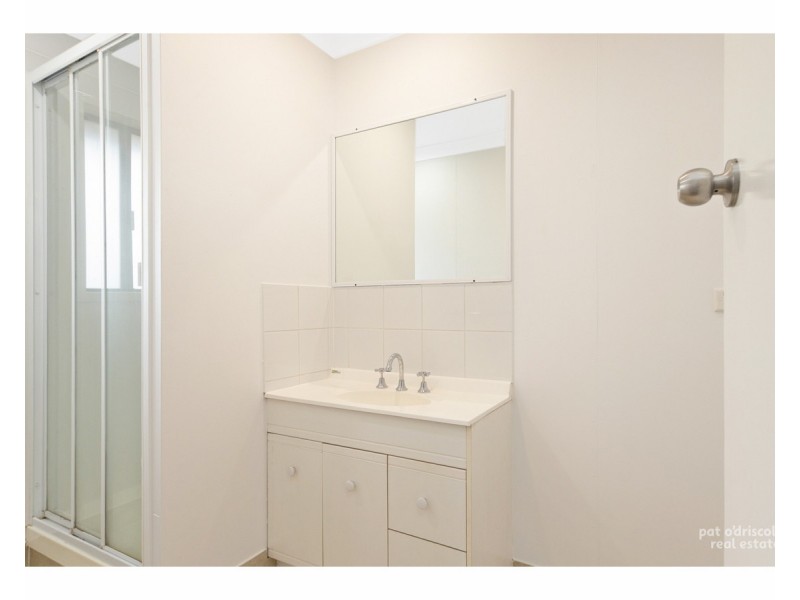 1 & 2/103 Pennycuick Street, West Rockhampton QLD 4700