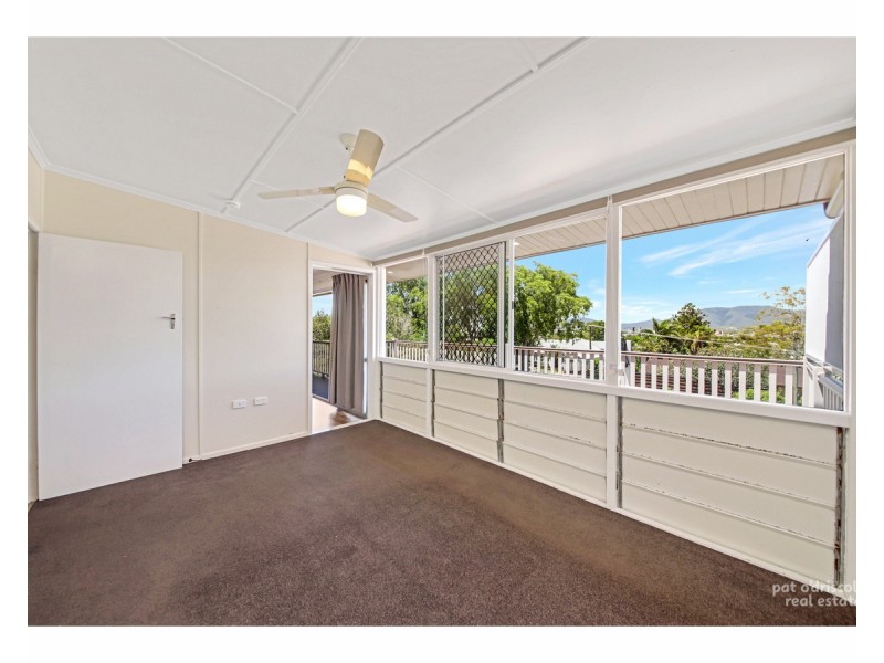14 Athelstane Street, The Range QLD 4700