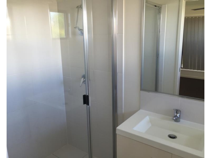21 Viney Street, Gracemere QLD 4702