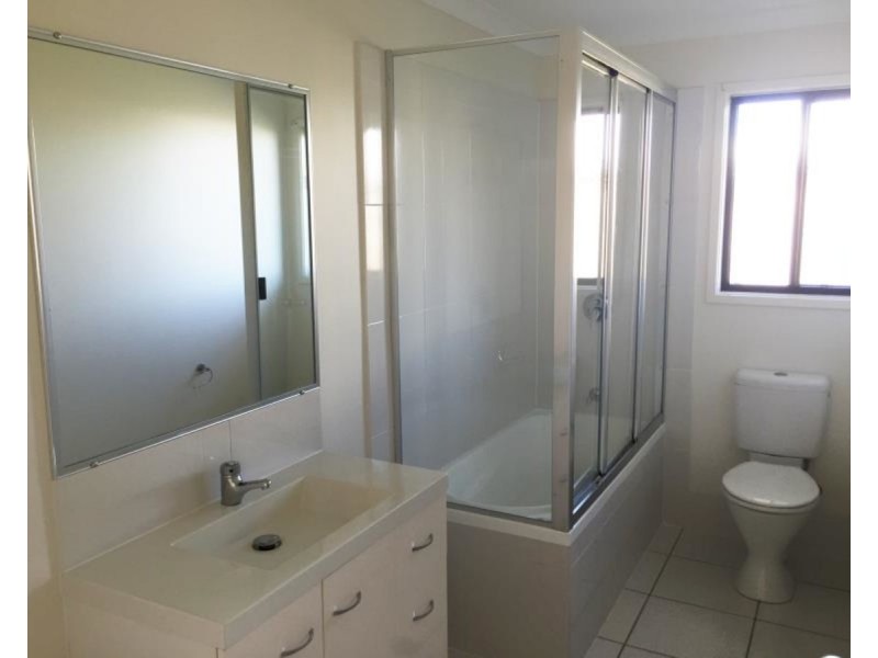 21 Viney Street, Gracemere QLD 4702