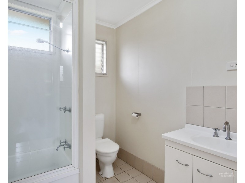 2/11 Sheehan Street, Wandal QLD 4700