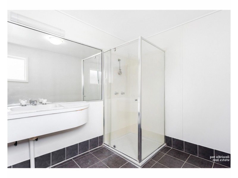 11 Pattison Street, Wandal QLD 4700