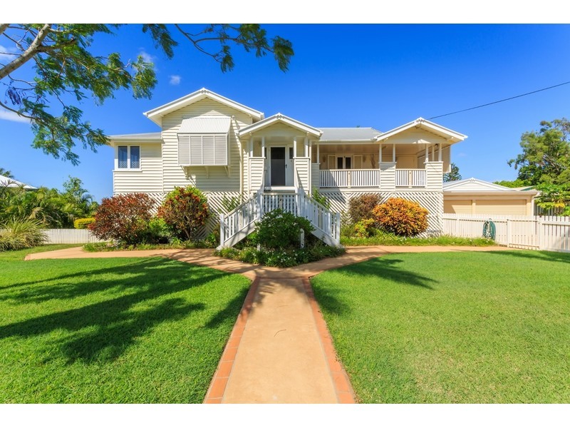 197 Caroline Street, The Range QLD 4700