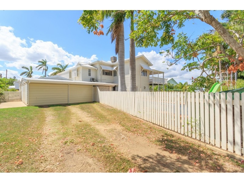197 Caroline Street, The Range QLD 4700