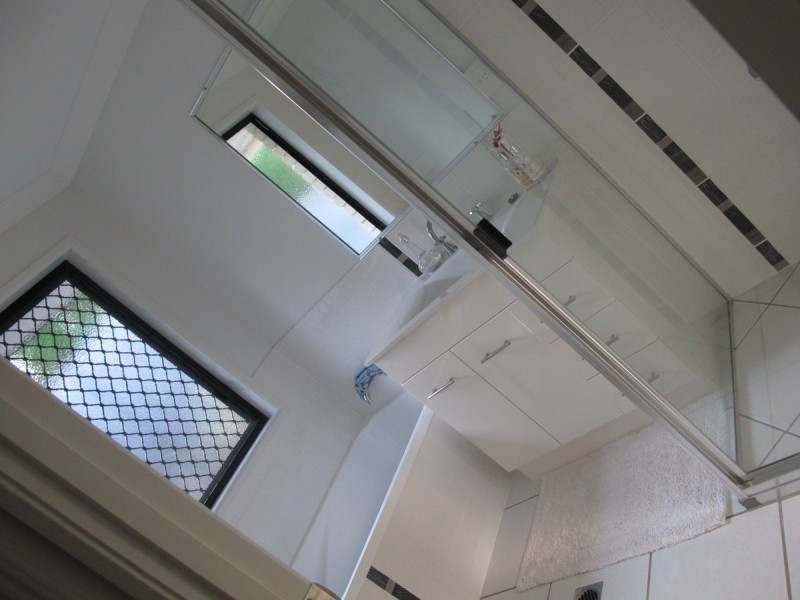 18 Constantia Crescent, Frenchville QLD 4701