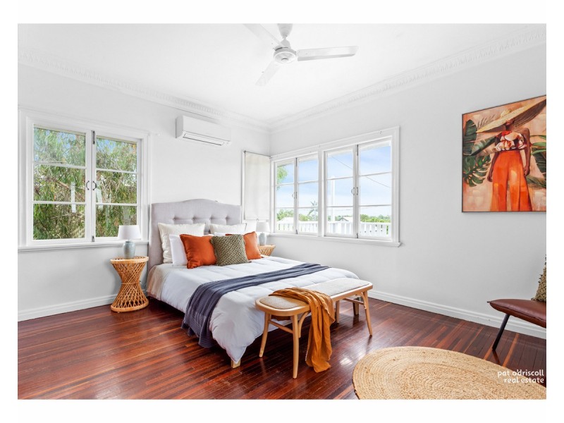 38 Cousins Street, The Range QLD 4700