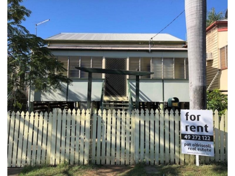 241 East Street, Depot Hill QLD 4700