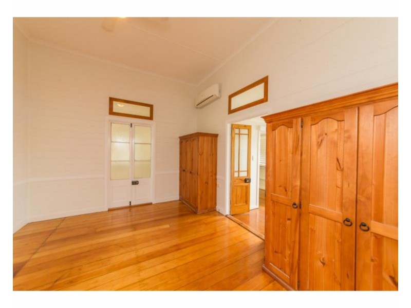 84 Penlington Street, The Range QLD 4700