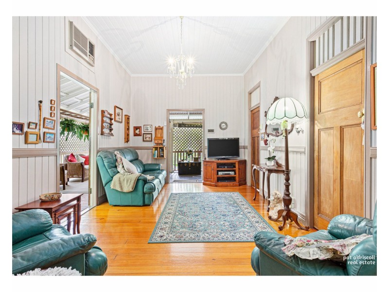 10 Ellis Street, Berserker QLD 4701