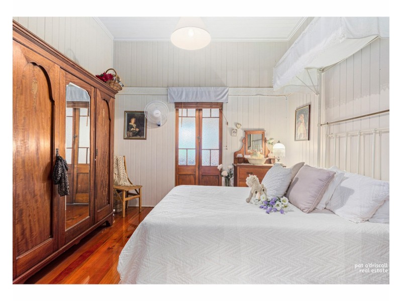 10 Ellis Street, Berserker QLD 4701