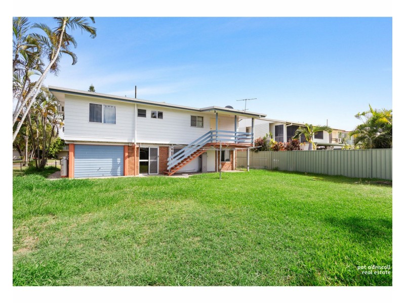 102 Sheehy Street, Park Avenue QLD 4701