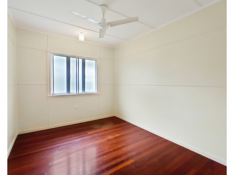 3 Headrick Street, Wandal QLD 4700