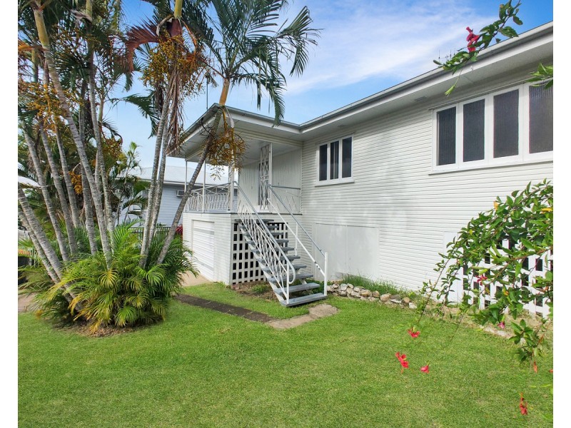 3 Headrick Street, Wandal QLD 4700