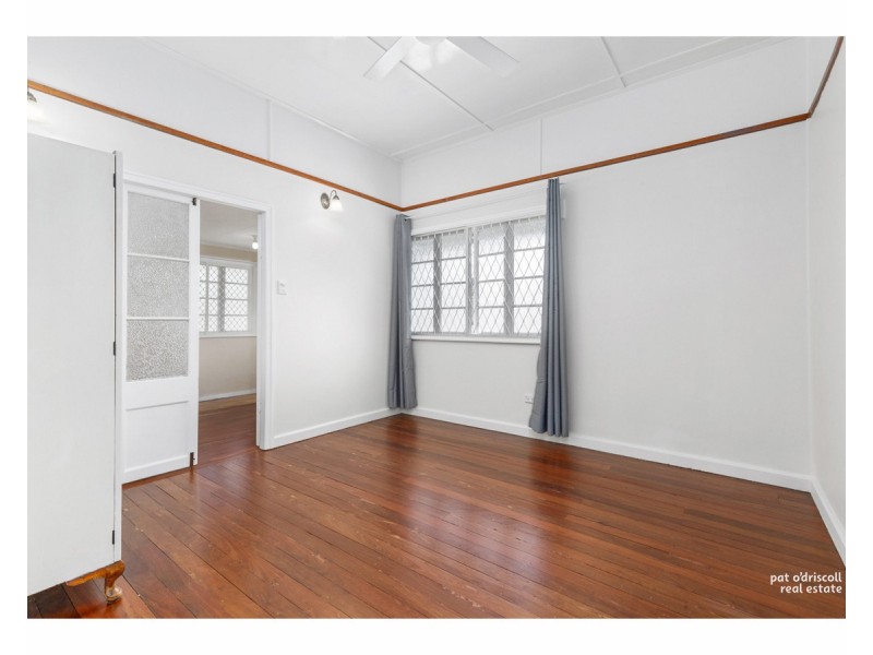 311 Denham Street, The Range QLD 4700