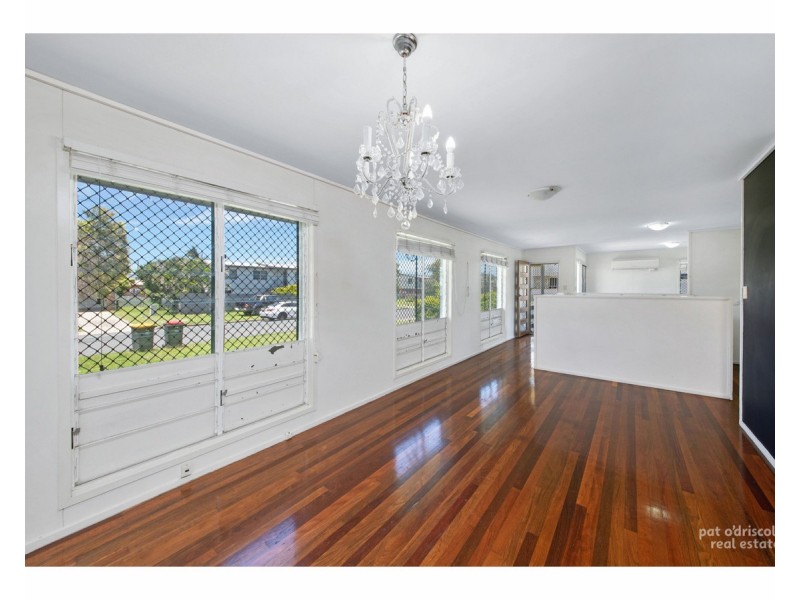 95 Stenlake Avenue, Kawana QLD 4701