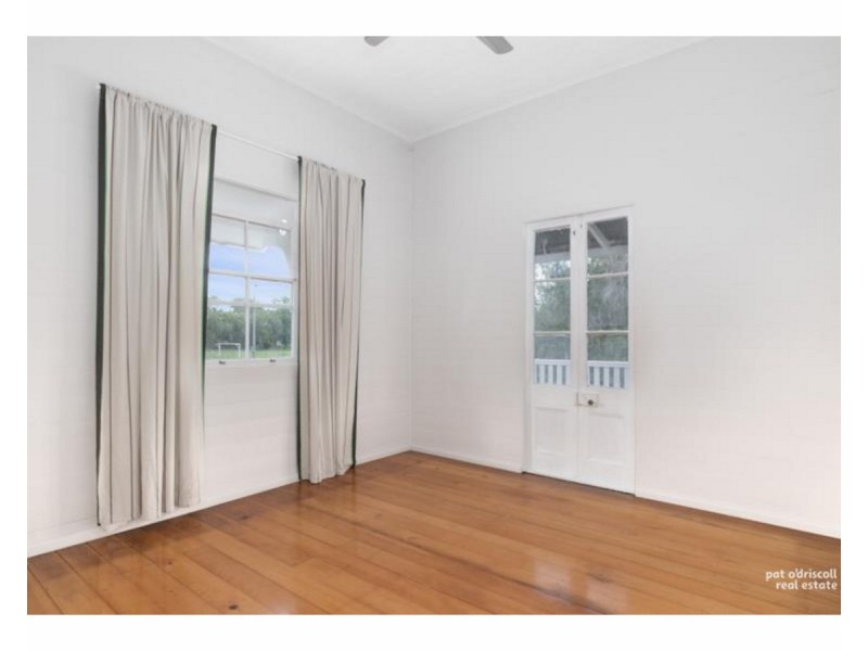 13 Edward Street, Berserker QLD 4701