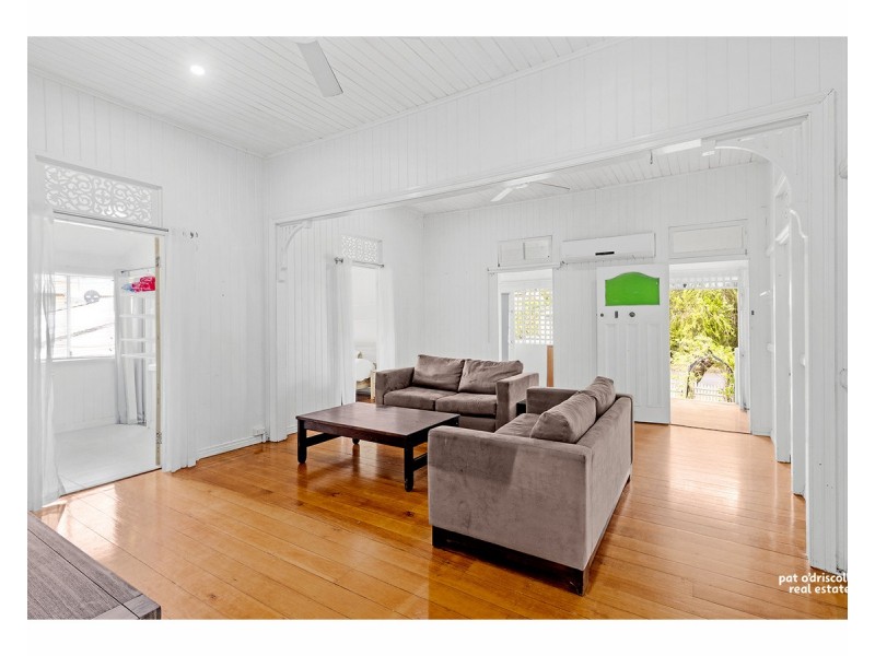 79 Armstrong Street, Berserker QLD 4701