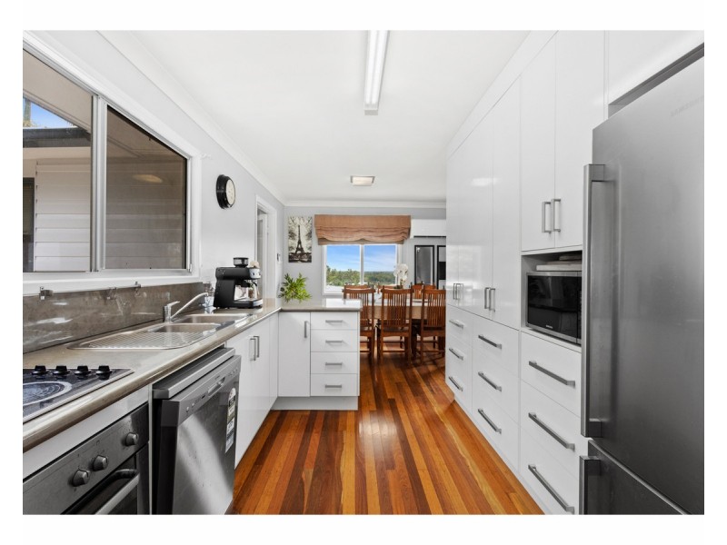 322 Duthie Avenue, Frenchville QLD 4701