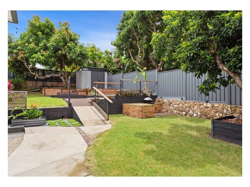 322 Duthie Avenue, Frenchville QLD 4701