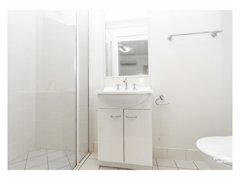 5 Dobbs Street, The Range QLD 4700