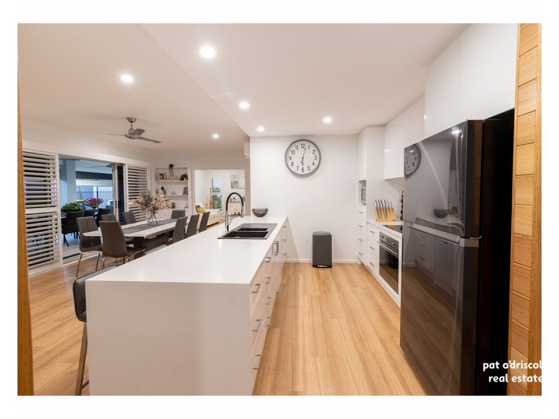 15 Riverside Drive, Parkhurst QLD 4702