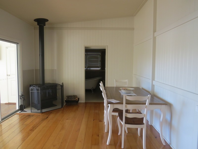 36 Brecknell Street, The Range QLD 4700