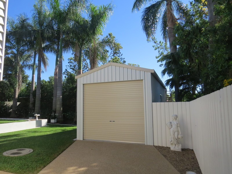 36 Brecknell Street, The Range QLD 4700