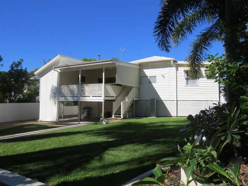 36 Brecknell Street, The Range QLD 4700