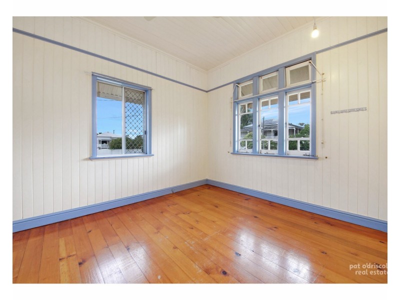 6 Brae Street, The Range QLD 4700