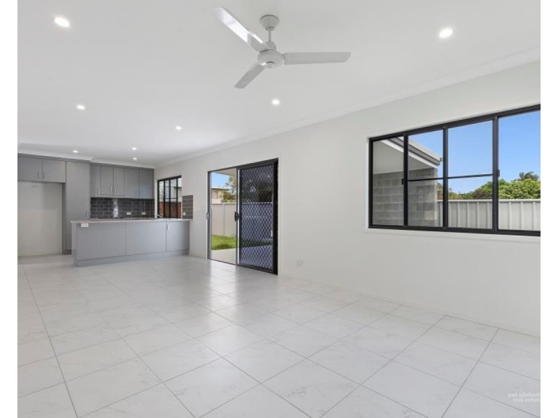 125a Main Street, Park Avenue QLD 4701