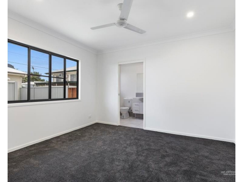 125a Main Street, Park Avenue QLD 4701