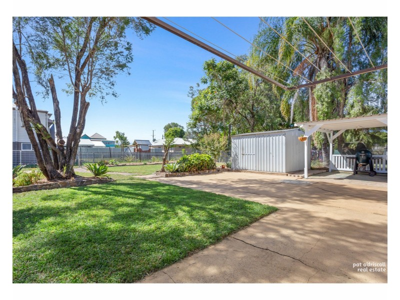 18 Ross Street, Allenstown QLD 4700