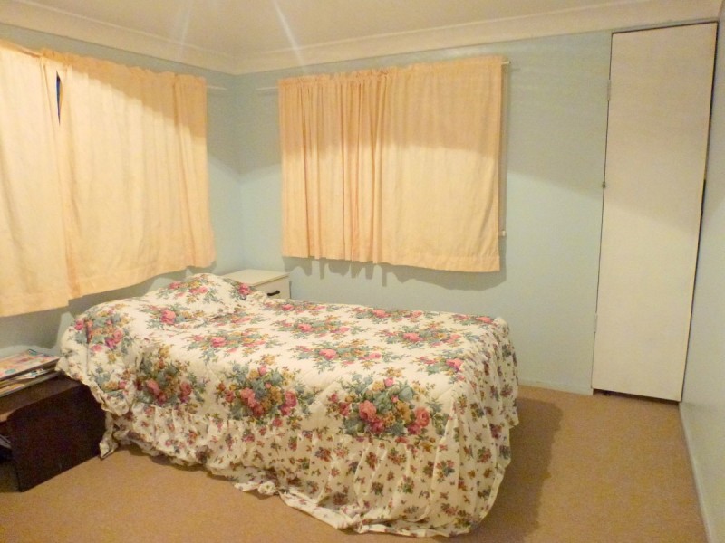 18 Parris Street, Park Avenue QLD 4701