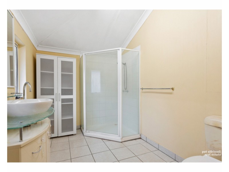 12 Macaree Street, Berserker QLD 4701