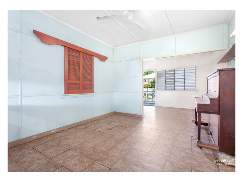 54 Woodville Street, Wandal QLD 4700